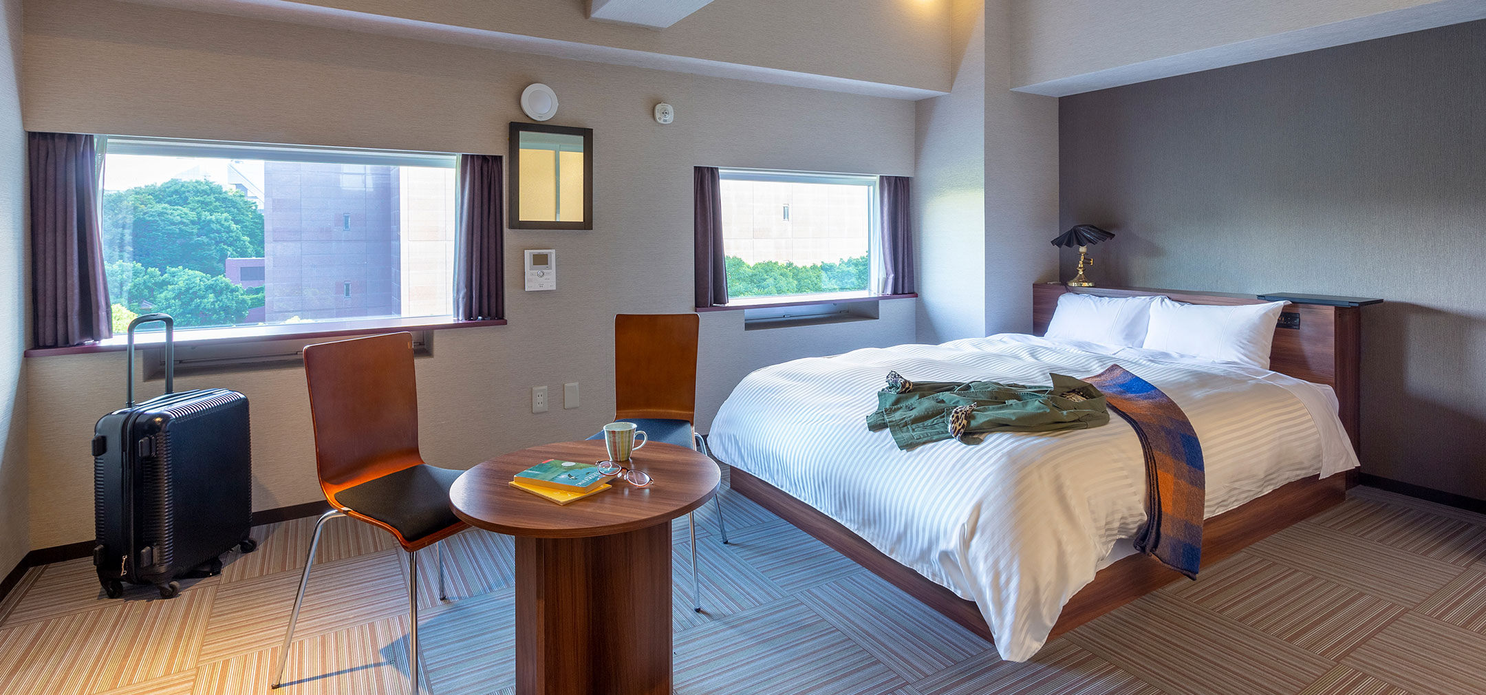 ユニバーサルダブル