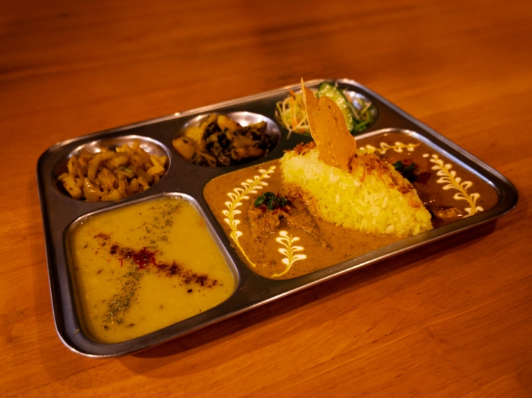 代表菜單“SANGO”“Thali Set”