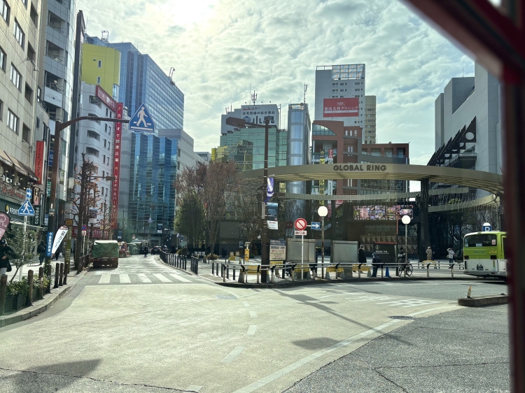 B路線圍繞池袋站西口一周