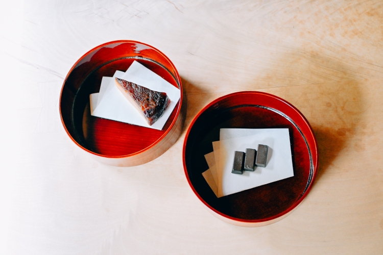 Vegan Tartotatan (左) 和有機可可 (右)