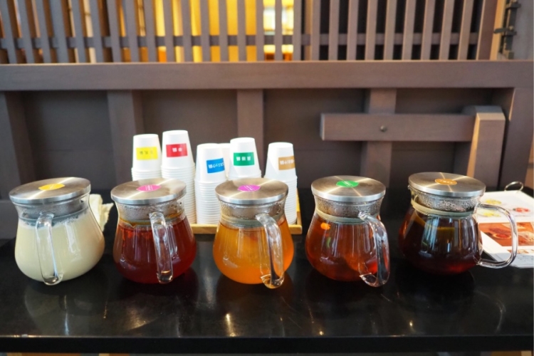 可在店內試飲的5種“美鍋”的高湯