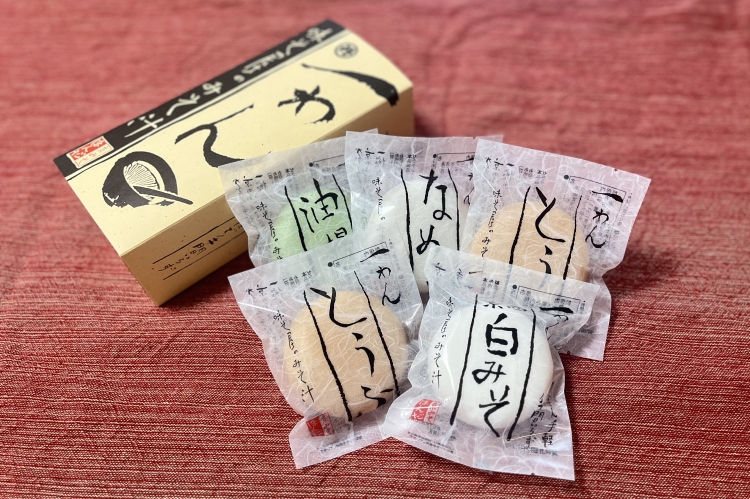 “一碗味噌湯” (“豆腐”“油炸”“樸蕈”“西京白味噌”共4種)
