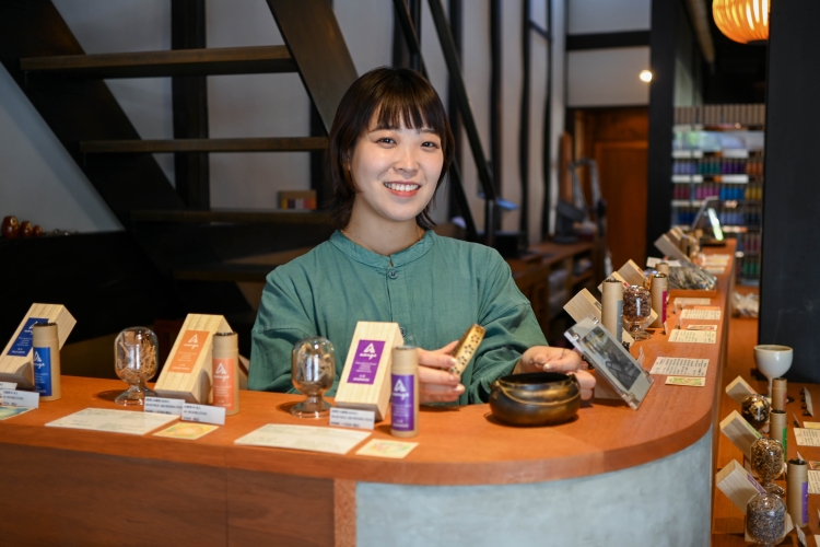 店長小山真由子也是香味的引導者