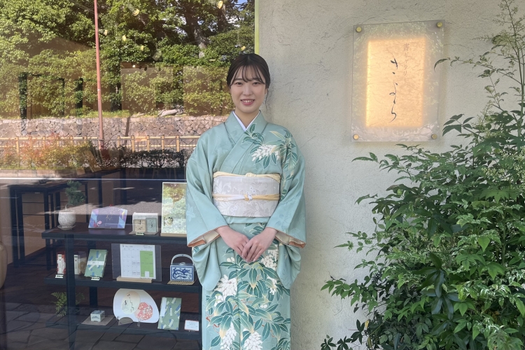 “書法畫廊Kiyora”代表日比野先生