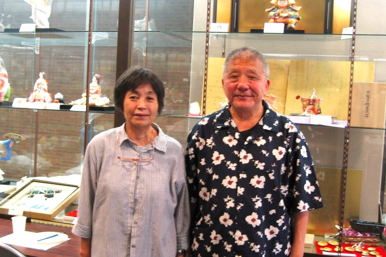 (左) 從上一代開始工作的Hiroko Tsuchiya (右) 代表Yoshihiro Hiyama (Yoshihiro Hiyama)