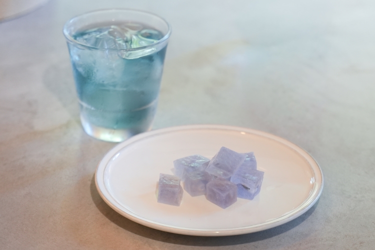 蝴蝶茶和琥珀糖