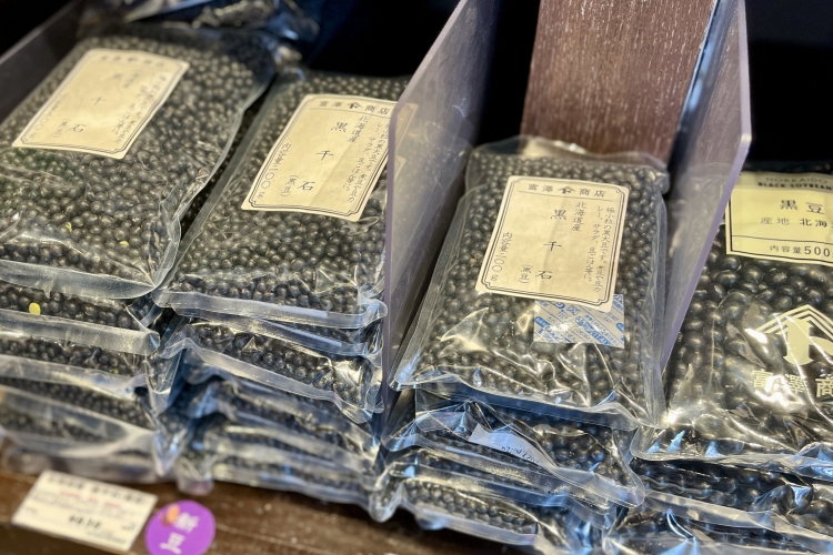 從晚秋到初冬,有許多人期待新豆到貨,精選豆類